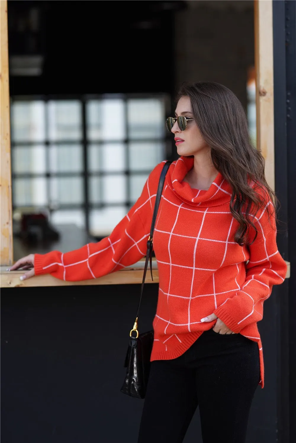 Chic Turtleneck Loose Plaid Sweater - Red