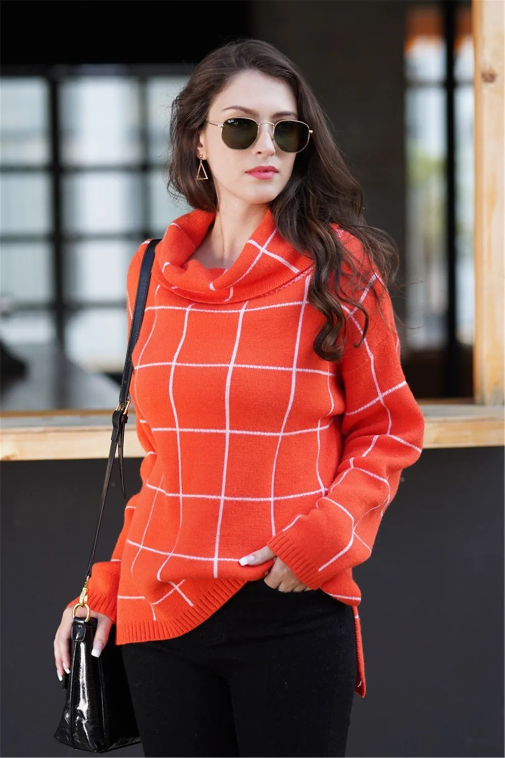 Chic Turtleneck Loose Plaid Sweater - Red