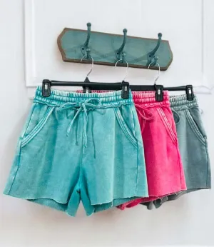 COASTAL CRUSH SHORTS - ZENANA (dusty blue)