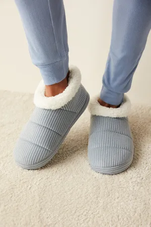 Comfy Brown Liner Socks