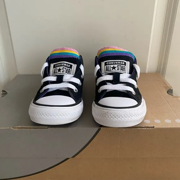 Converse Chuck Taylor Rainbow tongue Kids Sneakers - SZ 11 C