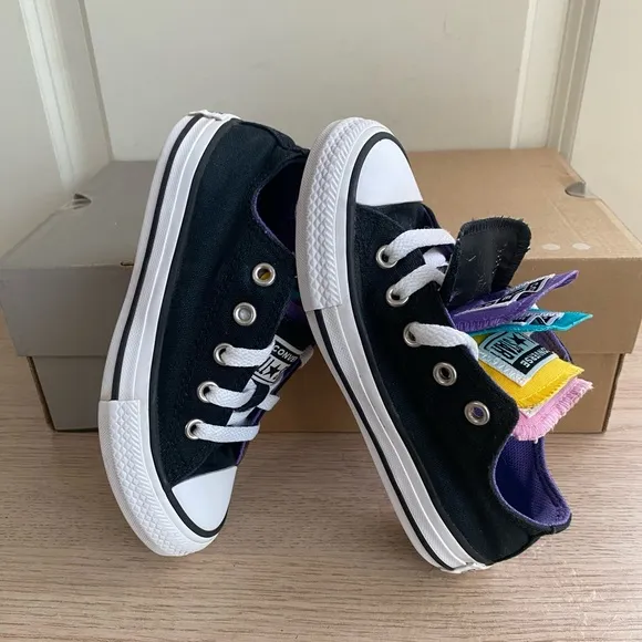 Converse Chuck Taylor Rainbow tongue Kids Sneakers - SZ 11 C