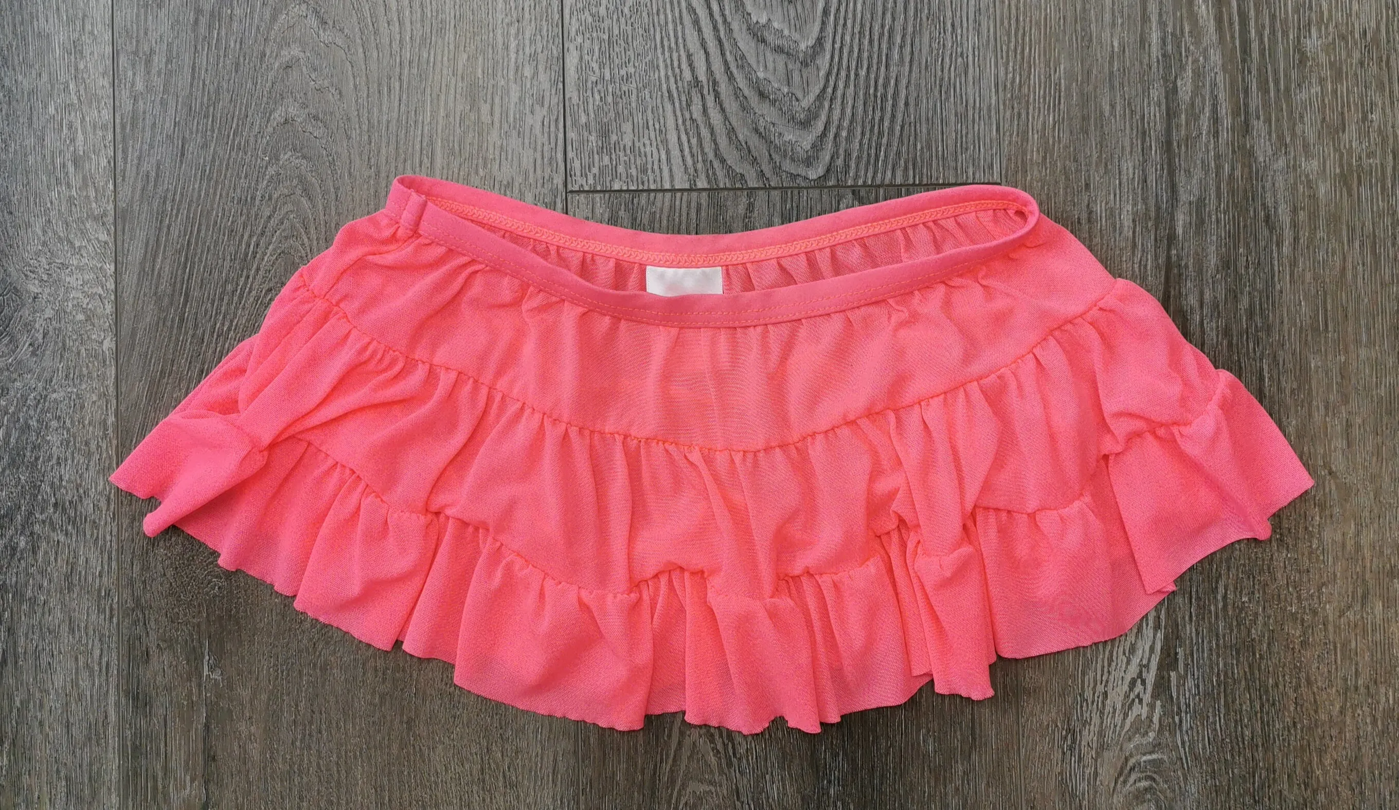 GIRL SIZE SMALL (6 YEARS / 6X) - XHILARATION, Ruffled Swim Cover EUC B52