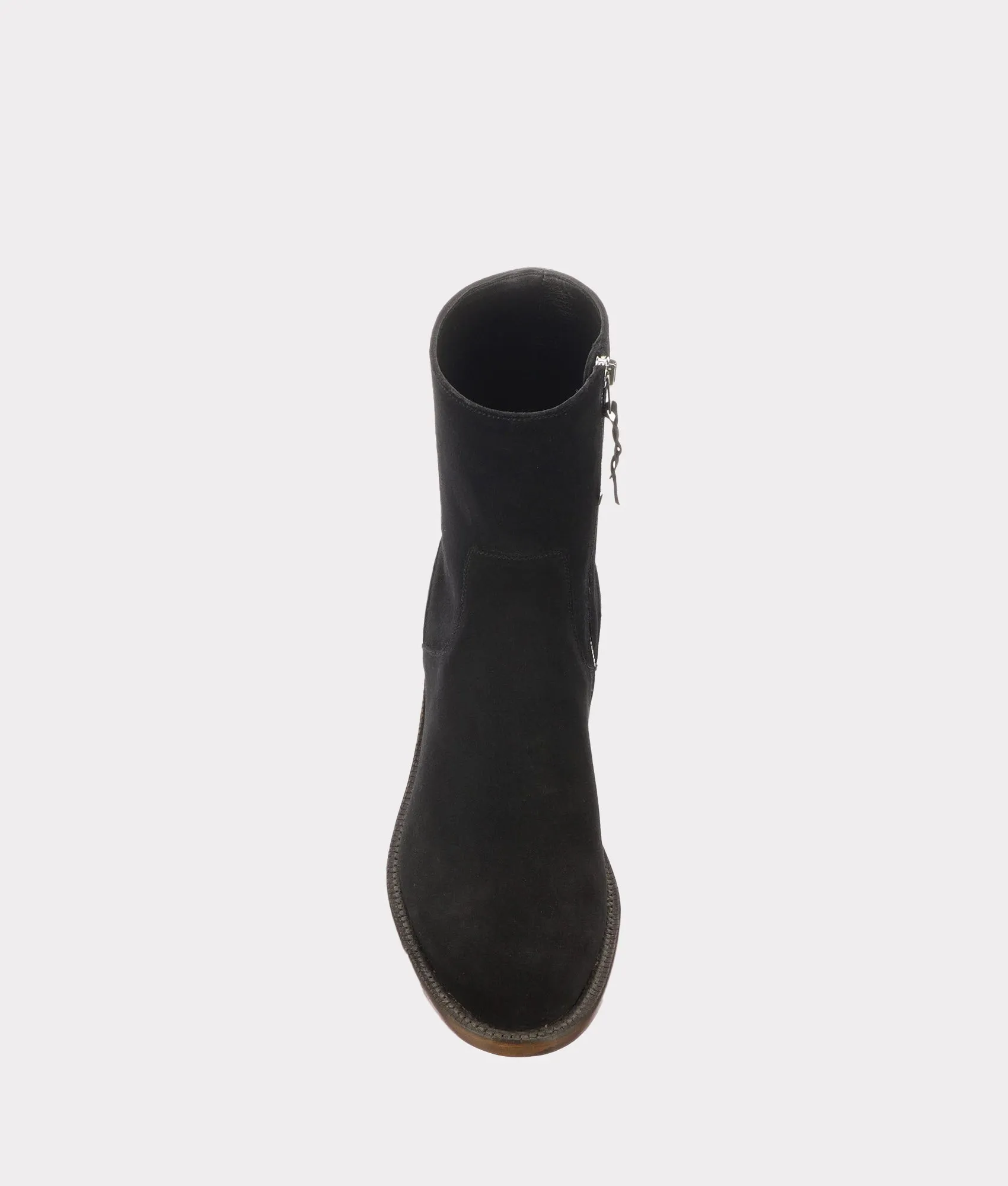 Jonah :: Black