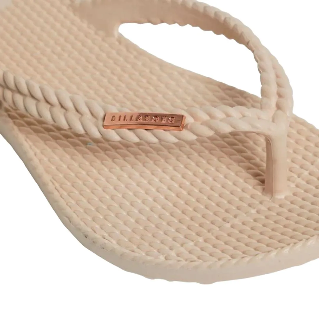 Kick Back Thong - Solid Sandals