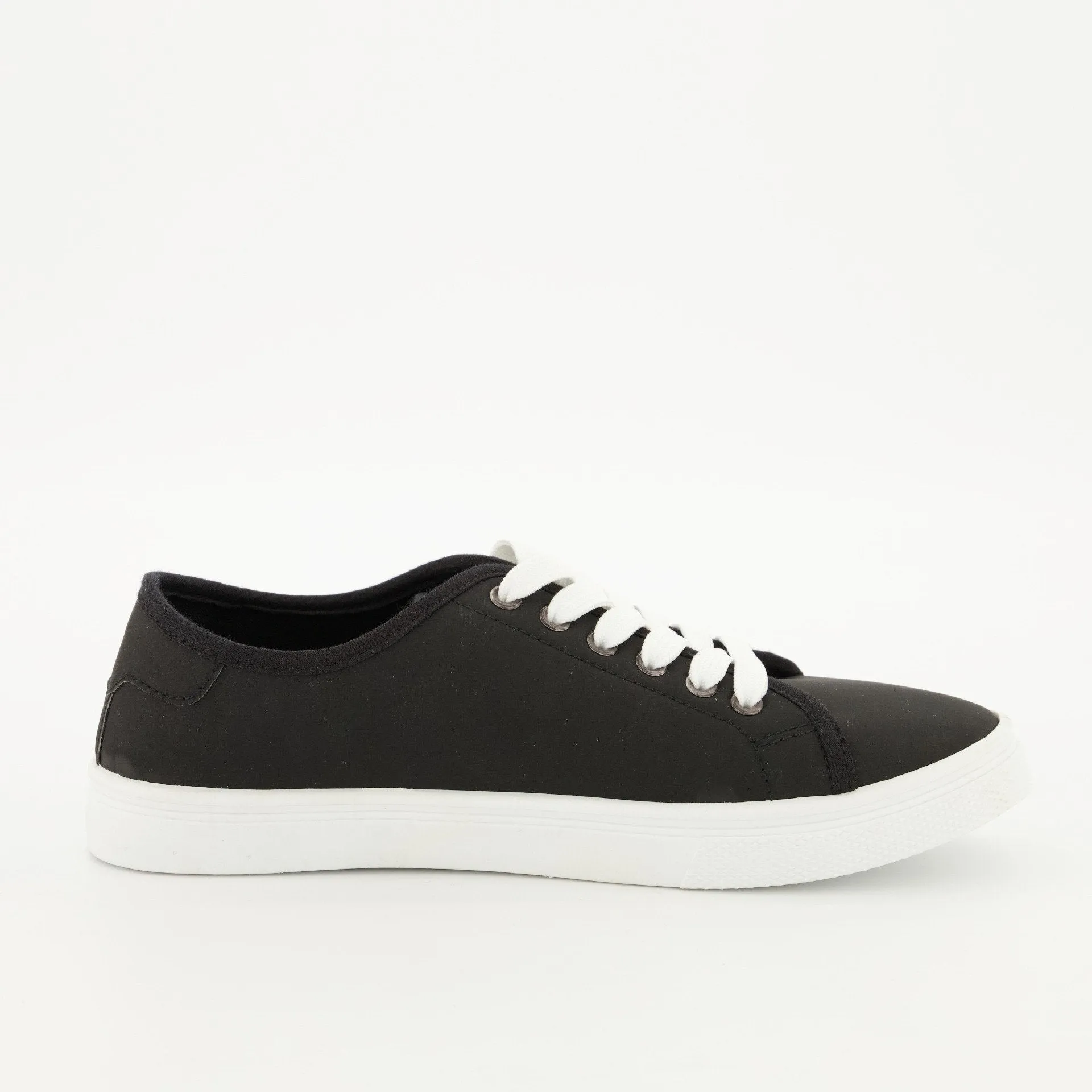 Ladies Lo Basic Sneaker - Black