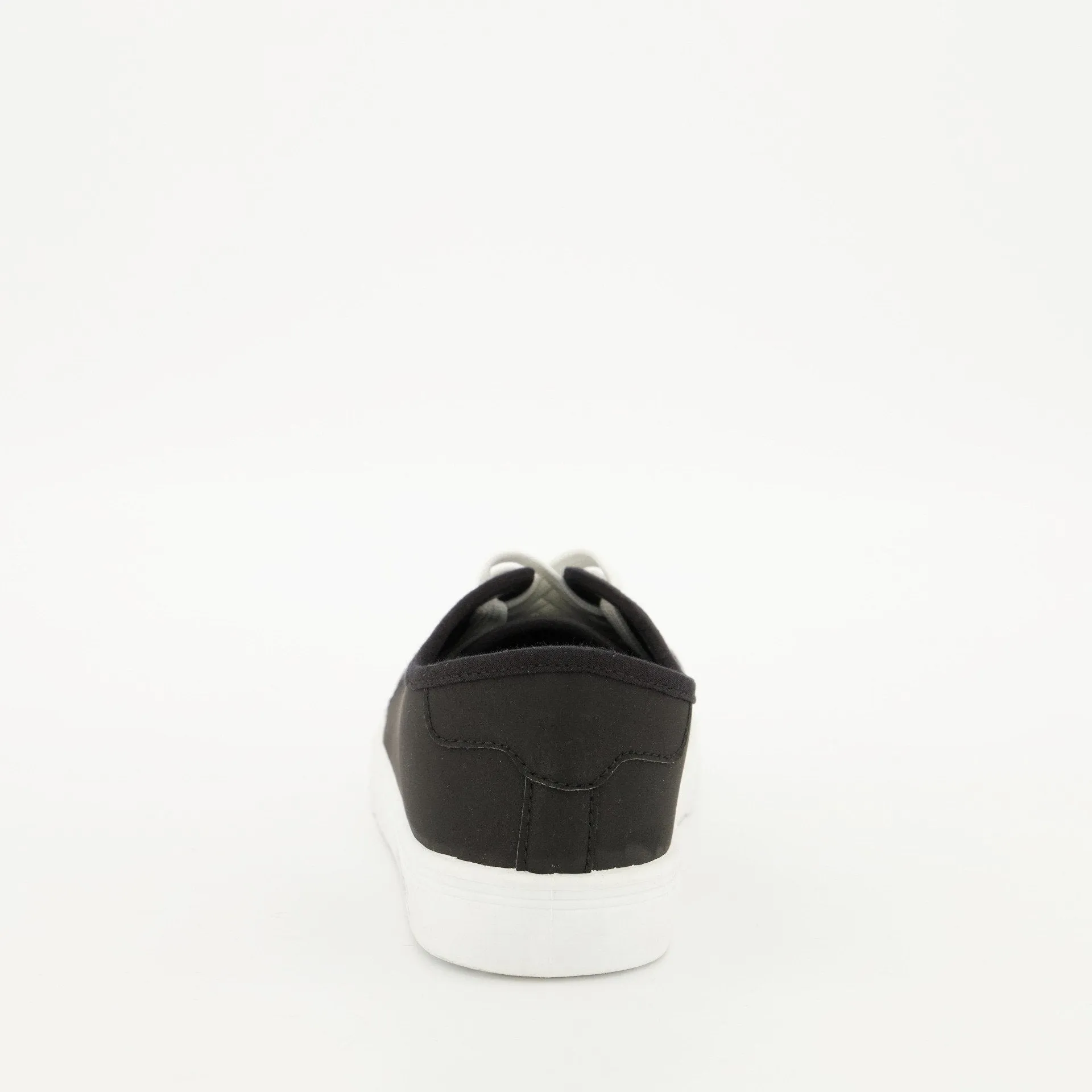 Ladies Lo Basic Sneaker - Black