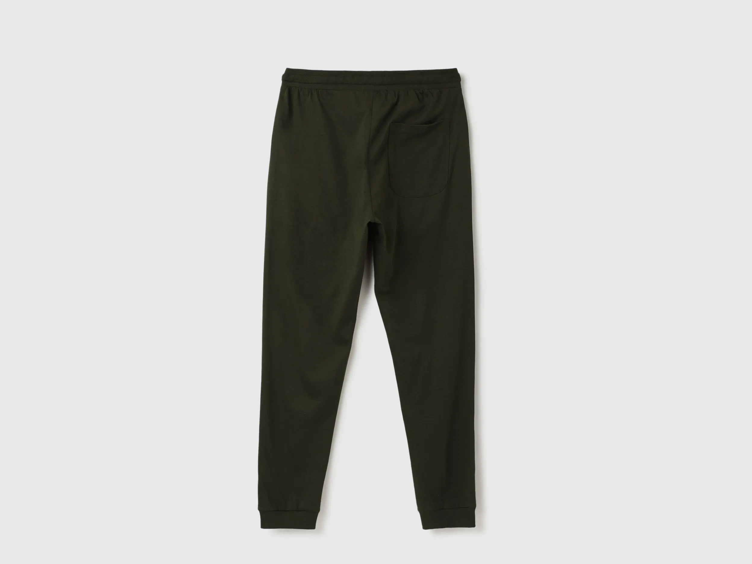Men Solid Regular Fit Joggers