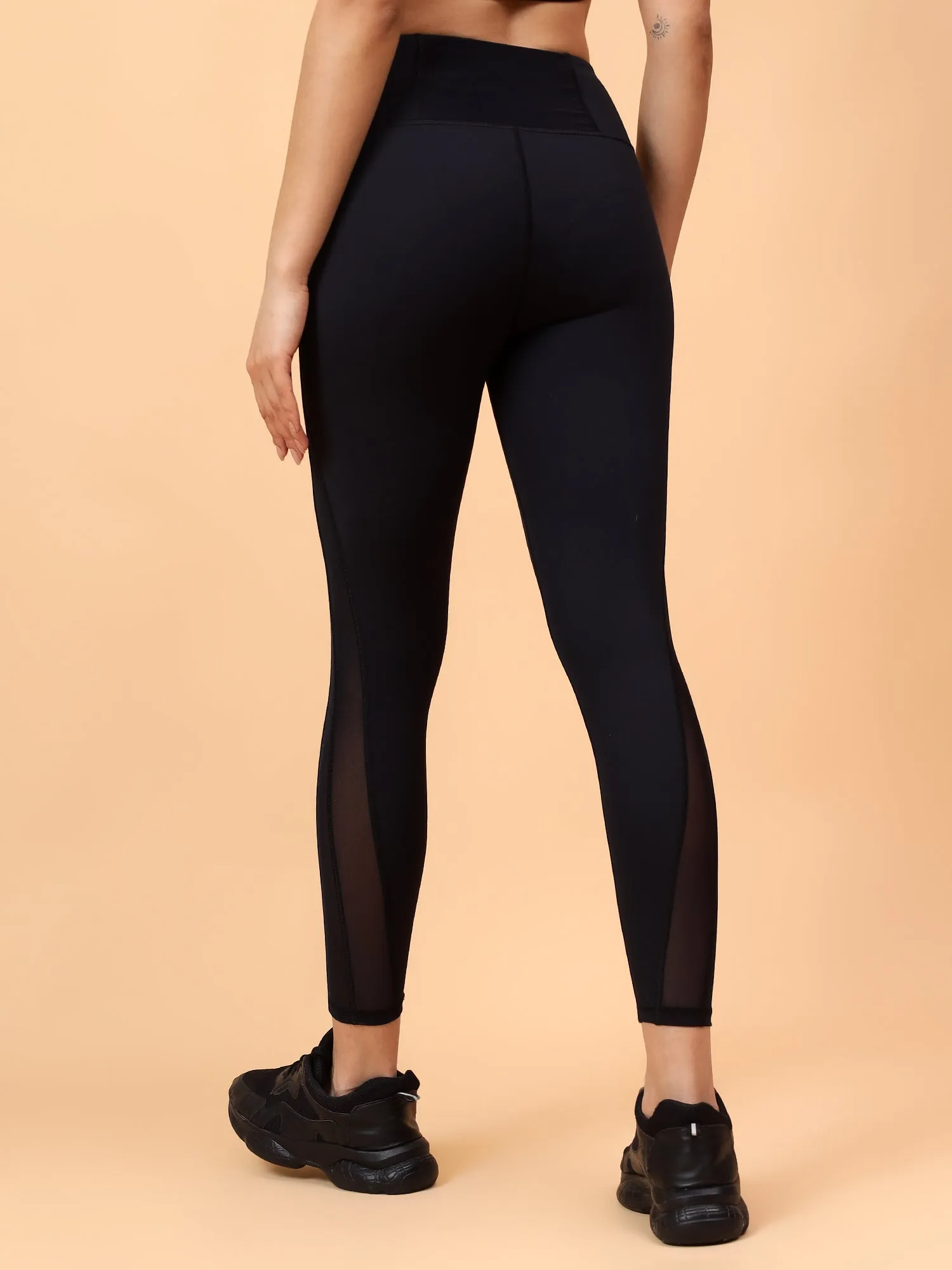 Women's Black Solid Quick Dry High-Rise Training Tights With Mesh Details