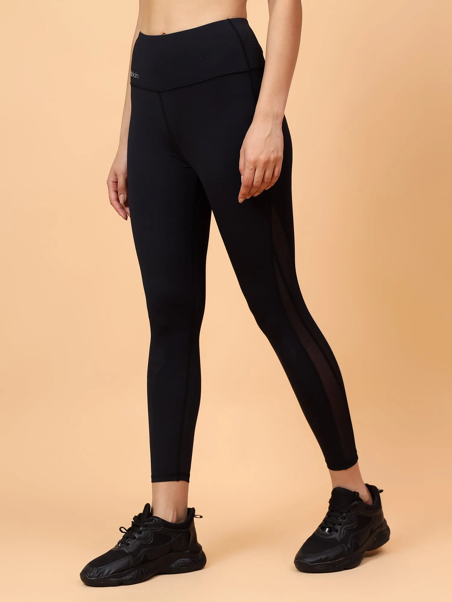 Women's Black Solid Quick Dry High-Rise Training Tights With Mesh Details